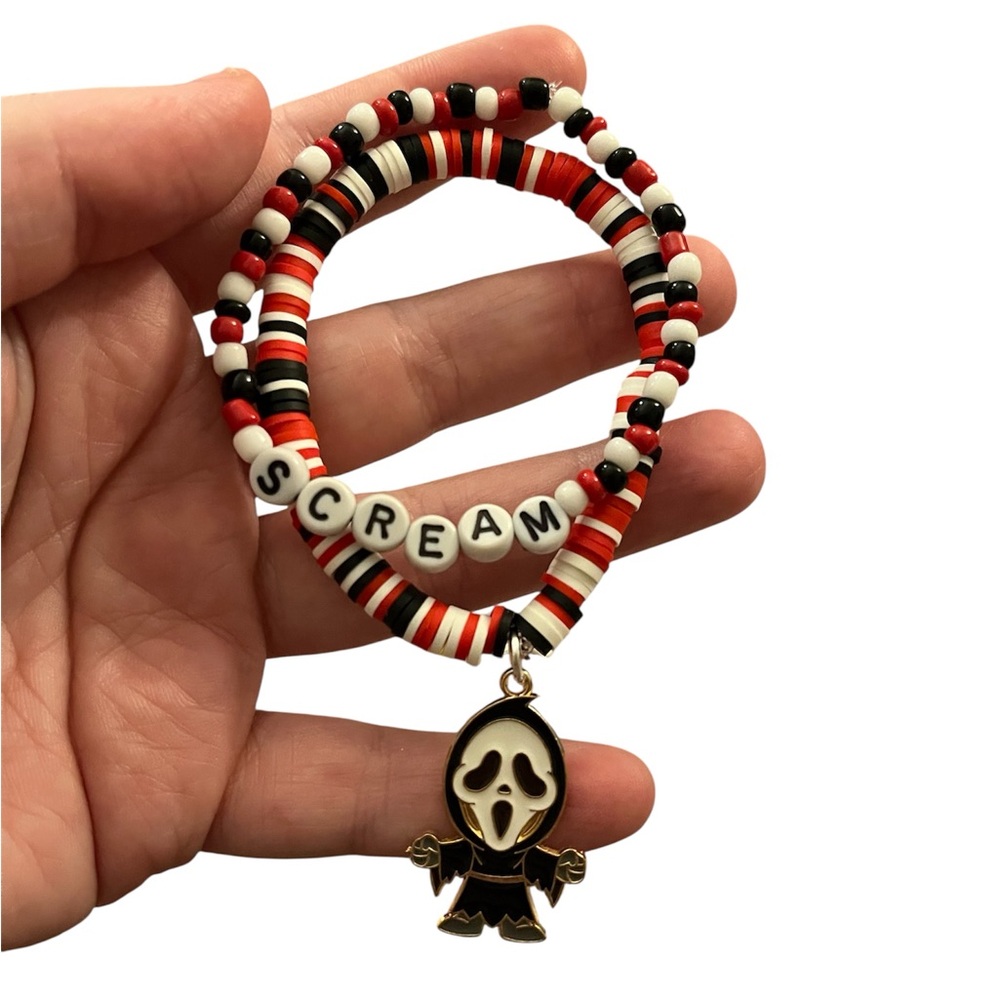 Scream Beaded Bracelet with Charm